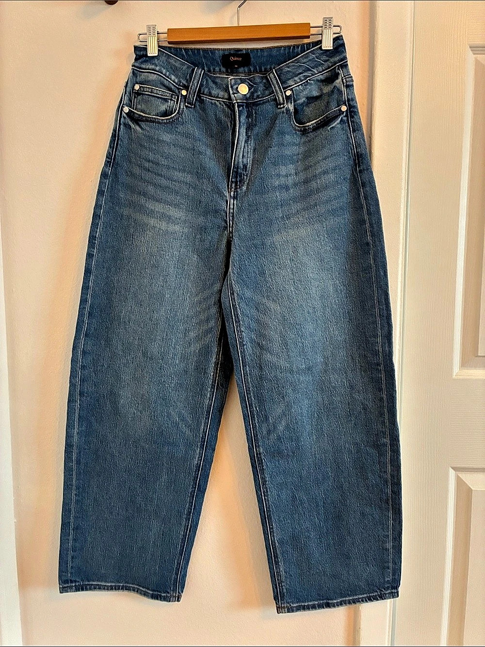 Quince Bella Stretch Barrel Jeans. Color: Atlantic Blue. Waist 29
